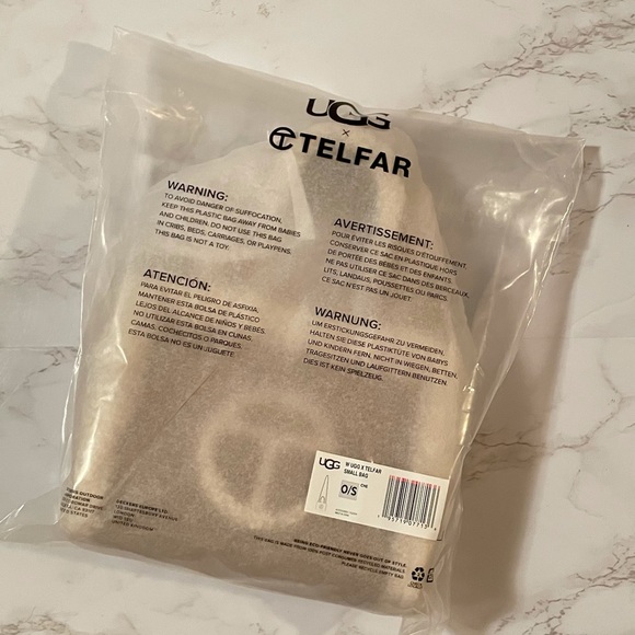 Telfar x Ugg Australia mini bag shearling mini bag - Picture 2 of 7